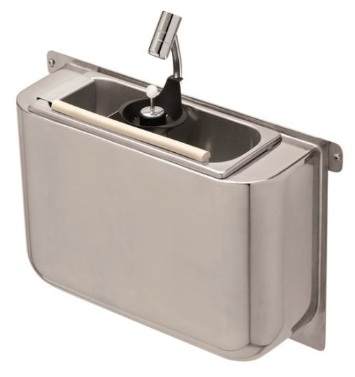IJSLEPEL SPOELBAK MET IJSLEPELDOUCHE 410X120X270
MET WATERAFVOERGAT, WATERAANSLUITING EN STANDPIJP - 7108.0035
