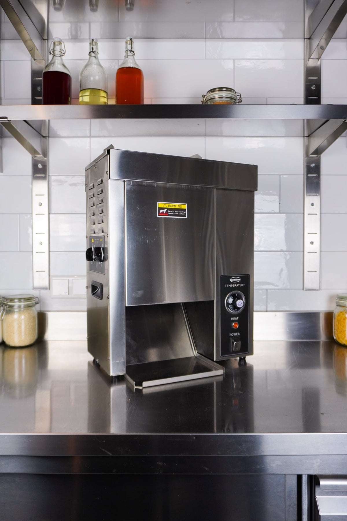 HAMBURGERBROODJES TOASTER - in gebruik