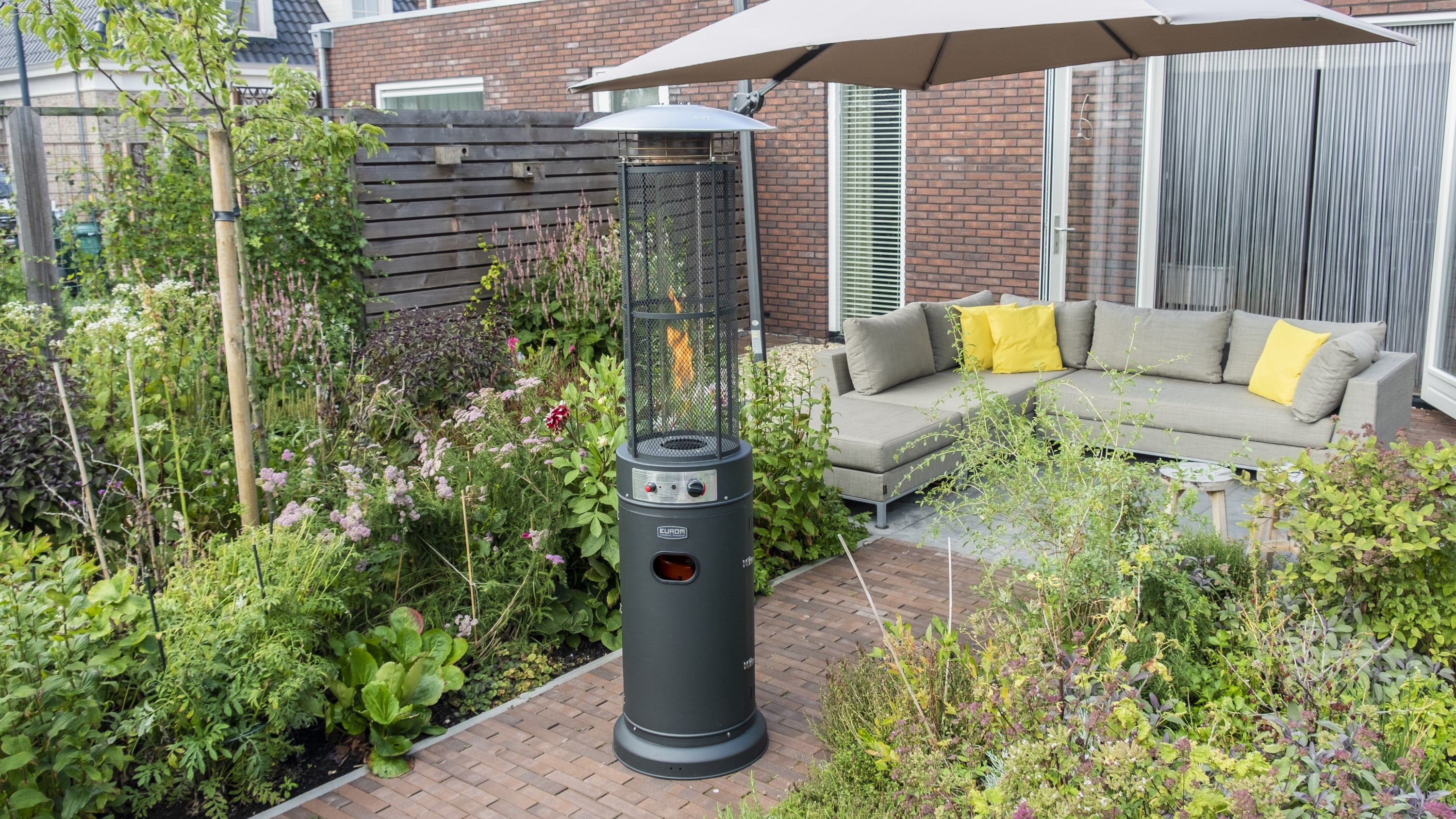 SARO gas heater model Flameheater Rond 11000